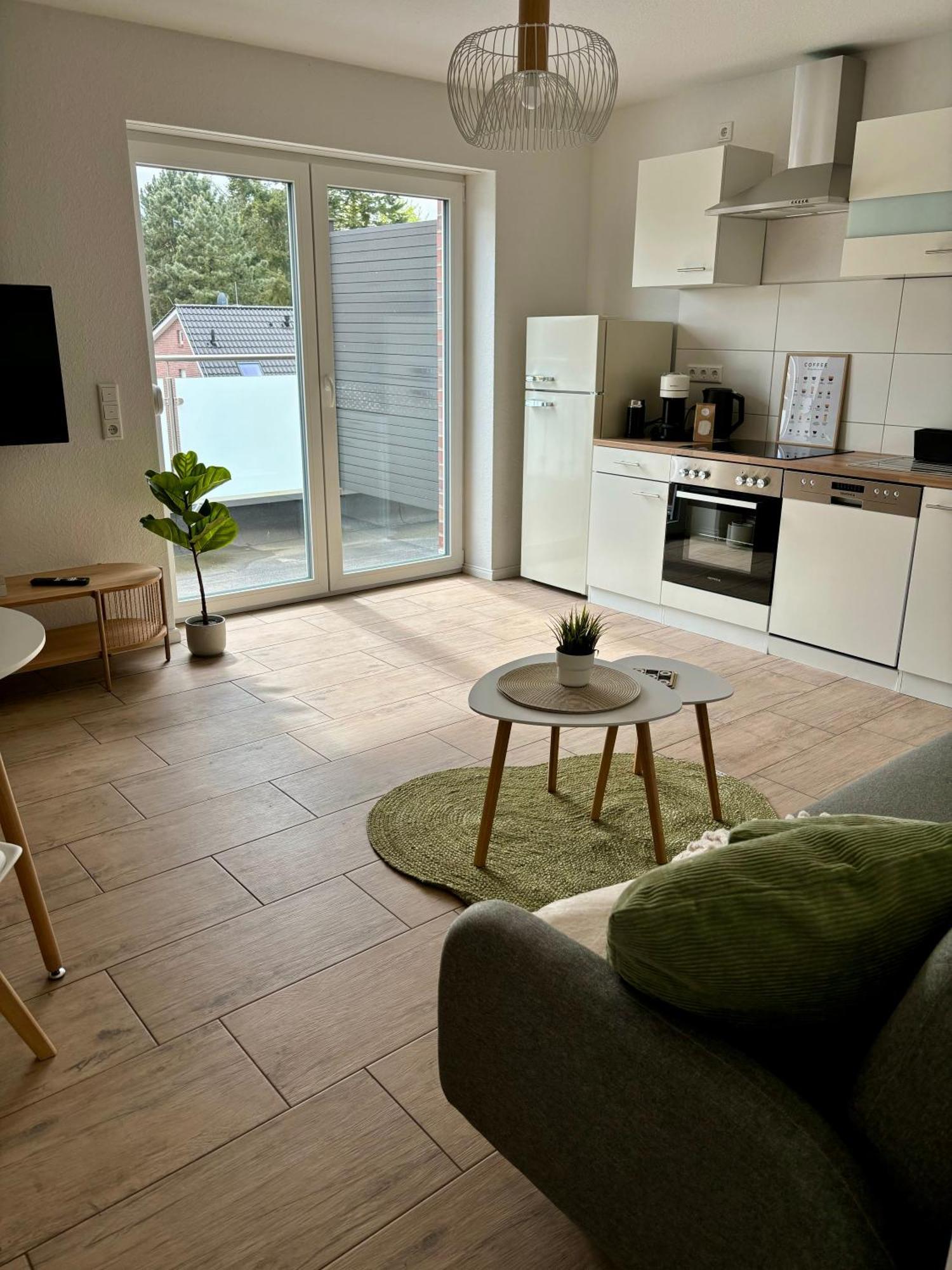 Home & Apart - Apartment Im Herzen Von Kreyenbrueck - Apartment 1 Oldenburg Esterno foto